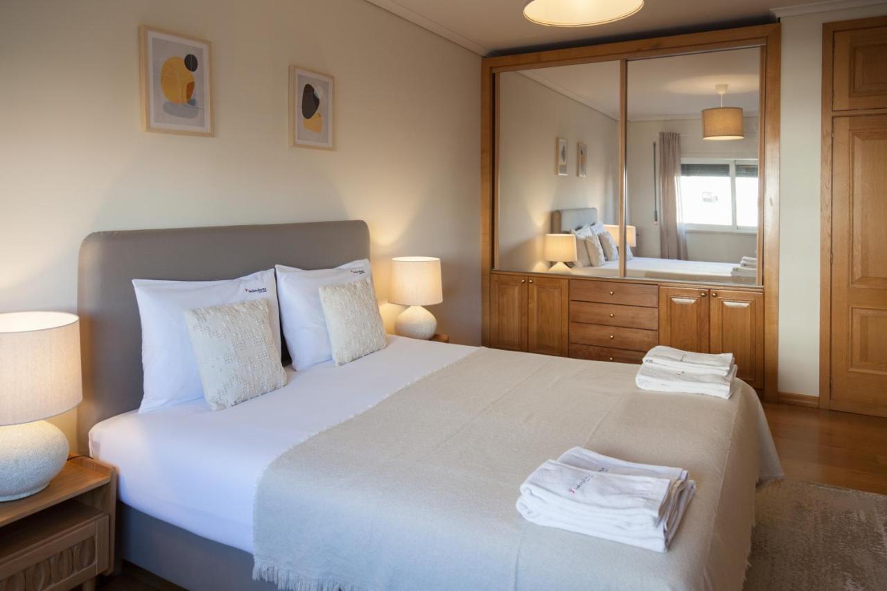 Flh Cascais Wooden Spacious Apartment Екстер'єр фото